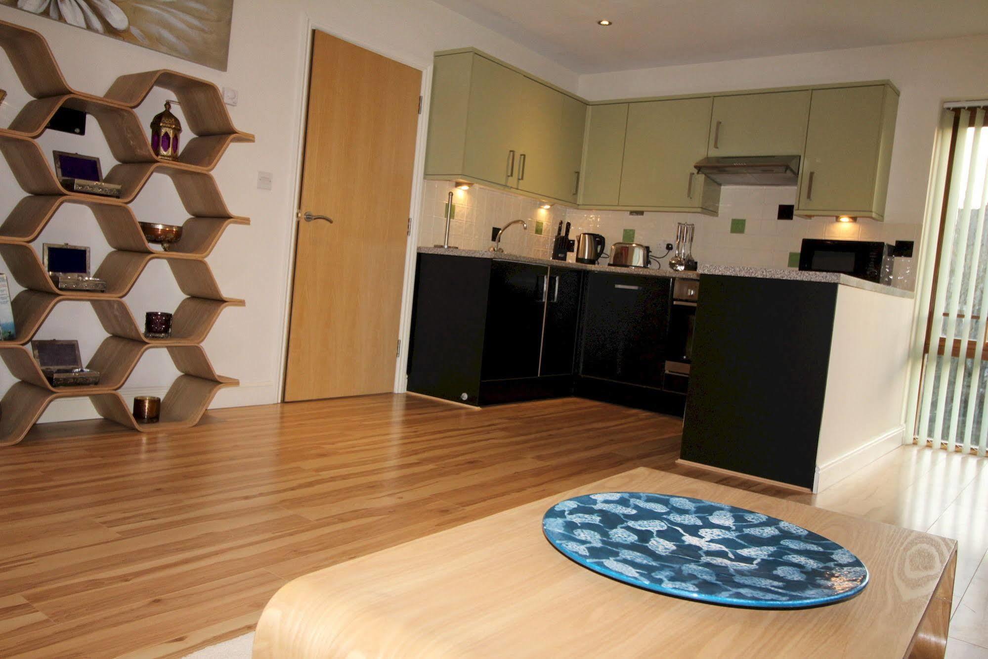 Lux Living Apartments - Alpha Apartments CBG Εξωτερικό φωτογραφία